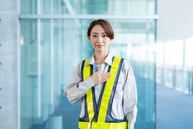 女性